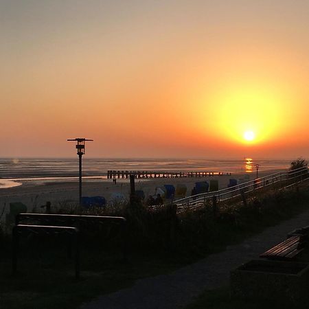 Ferienwohnung Schloss am Meer - Whg3 große Terrasse mit Meerblick Wyk auf Föhr Exterior foto